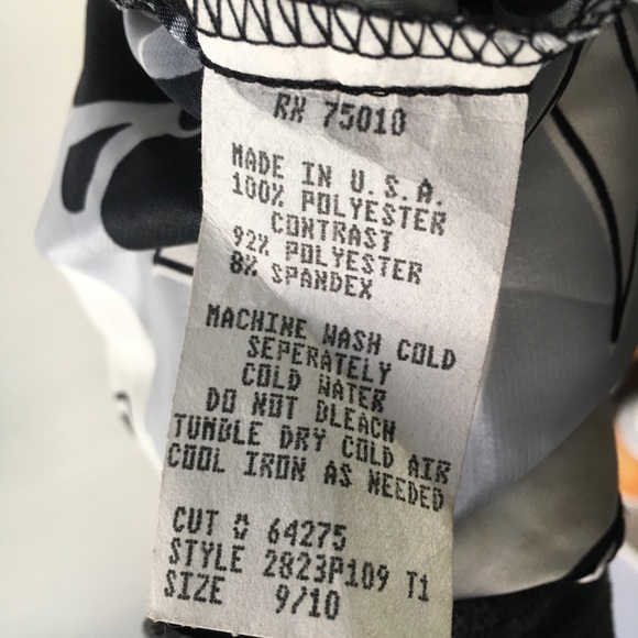 Black / White Evening Dress - Picture 3 of 3